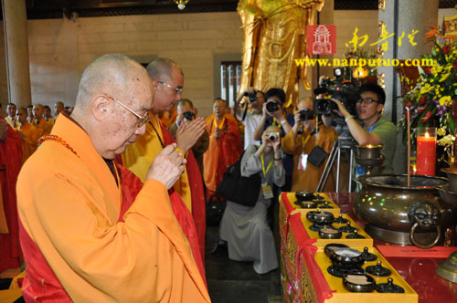 第二届海峡论坛闽台两地佛教界祈福法会在南普陀寺举行(图15)