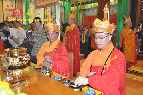 南普陀寺辛卯年水陆空大斋胜会功德圆满隆重举行送圣仪式(图2)