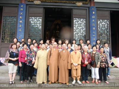 厦门虎溪岩寺向协法师带领众居士朝拜能仁寺(图5)