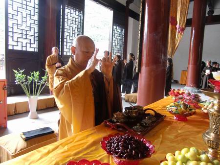 佛欢喜日，雁荡山能仁寺隆重举行盂兰盆供法会(图6)